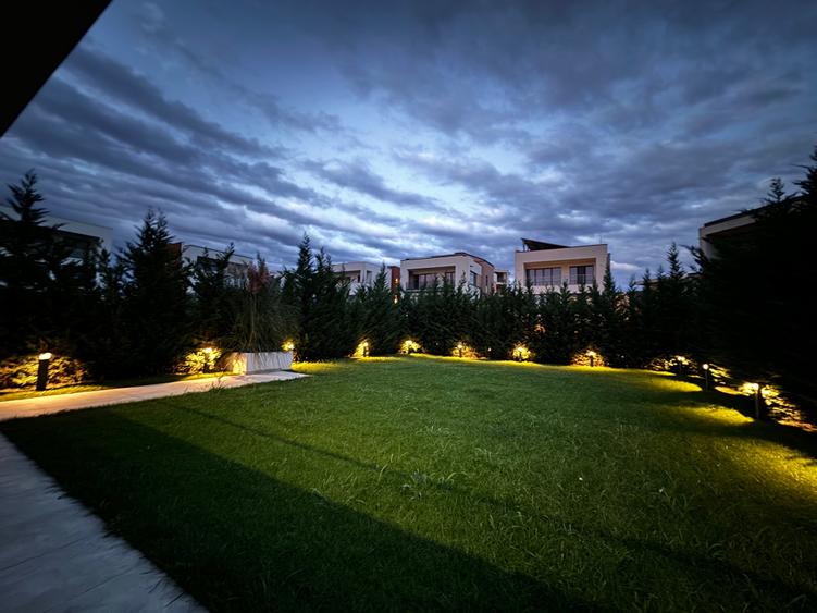 Individual,P+2,complex Green Lake, curte mare,scoala british, vecini de calitate - 20