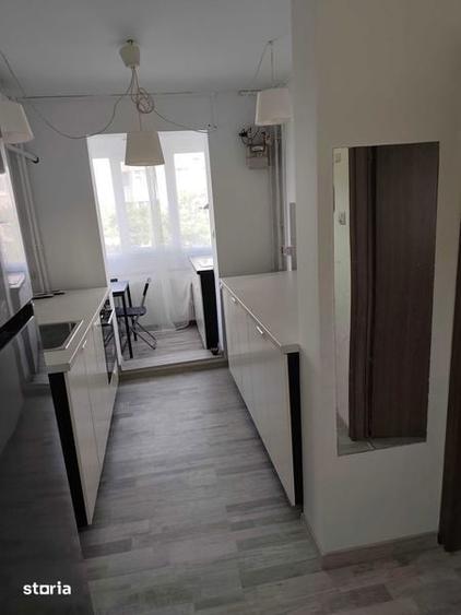 Apartament 2 camere, decomandat et4/8 Str Patriotilor,Salajan - 5