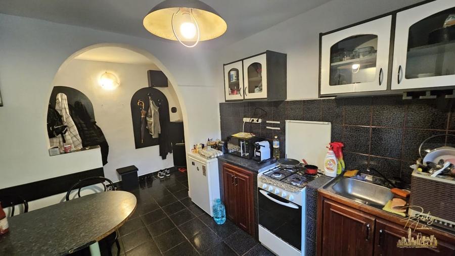 Apartament 2 camere tip Q de vanzare la parter, str. Feldioarei - 3