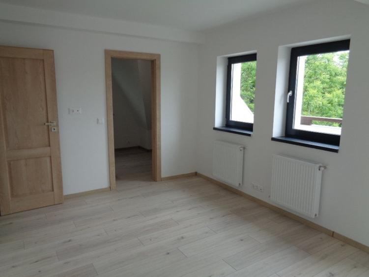 Apartament cu 4 camere in cladire de birouri - 5