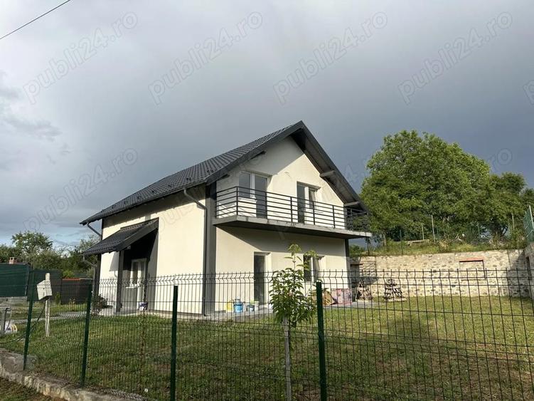 Casa de vanzare in Curtea de Arges, 130 mp utili, teren 500 mp. - 2