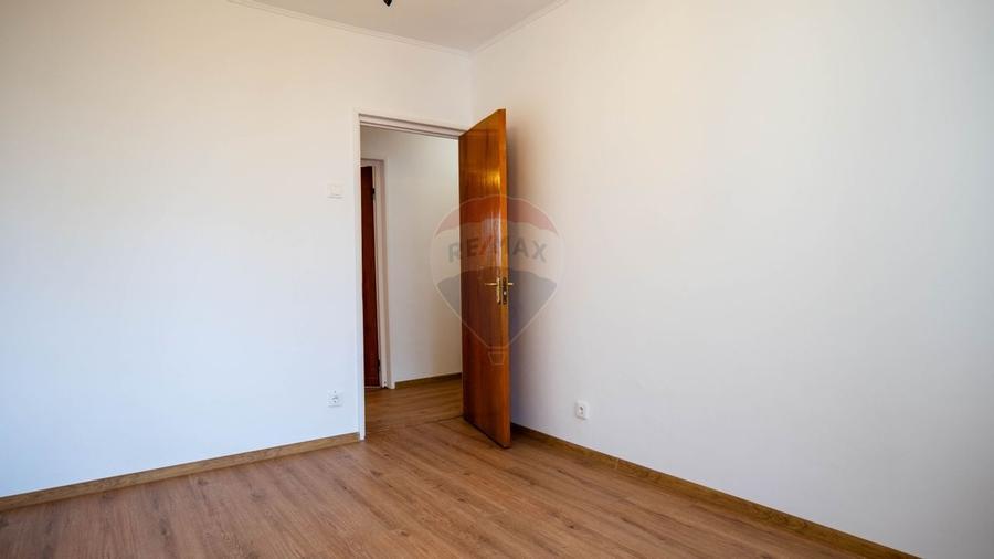 Vanzare apartament 3 camere-renovat, luminos si spatios, zona Iancului - 8