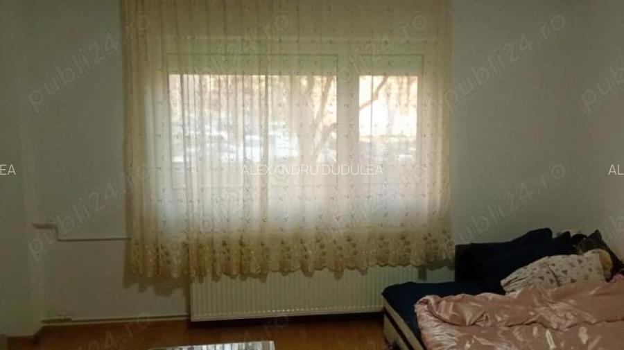 75000 euro -Garsoniera 39mp-bloc 1989 - Timpuri Noi metrou