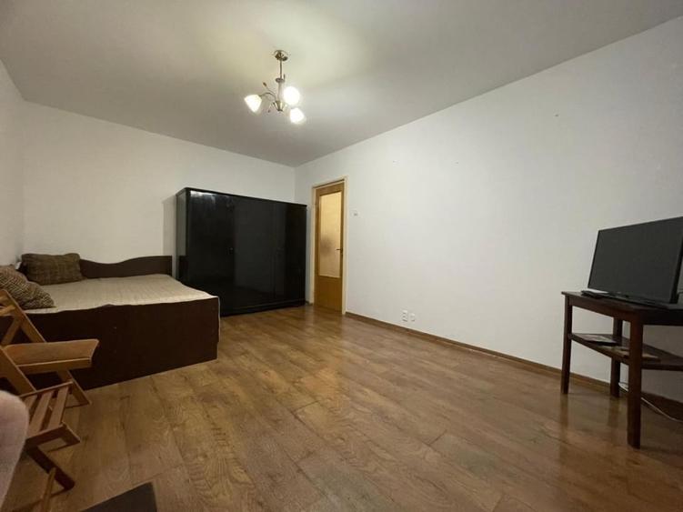 Garsoniera decomandata 34 mp/ Metrou Raul Doamnei/ Drumul Taberei - 2