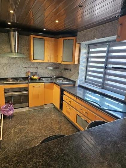 Decebal Stradal Bloc Monolit - 2