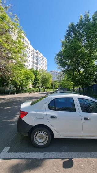 Apartament 4 camere, centrală proprie, parcare, 5 min metrou Apărătorii Patriei - 30