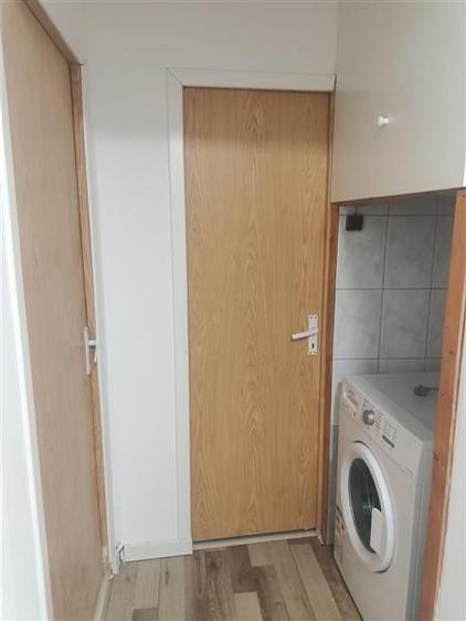 Decomandat Spatios zona Sagului - 10