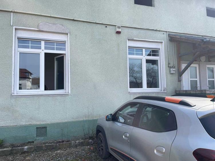 Spatiu ptr birouri de inchiriat ca. 65mp , zona semicentrala Medias - 2