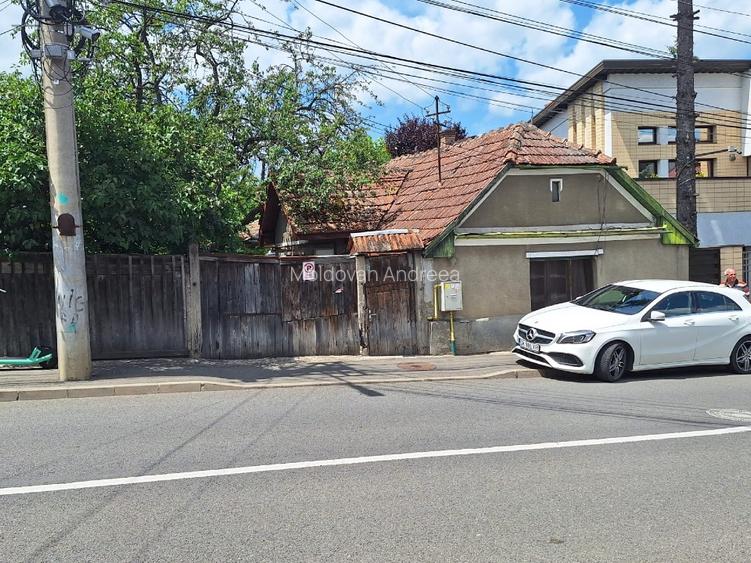 Vând Casă cu teren în Cluj-Napoca