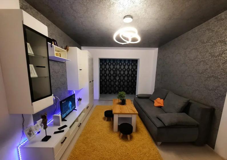 Apartament spa?ios 2 camere decomandat - PETRO?ANI - 14