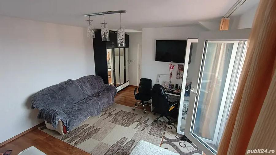 Vand Apartament 2 camere - 1
