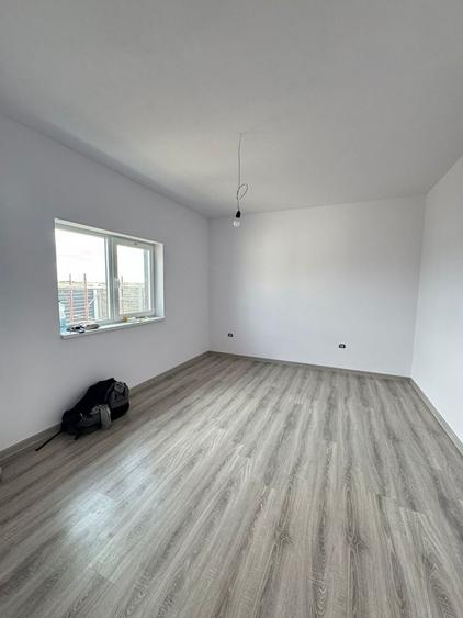 Duplex pe parter cu 3 camere 112.000 - 6