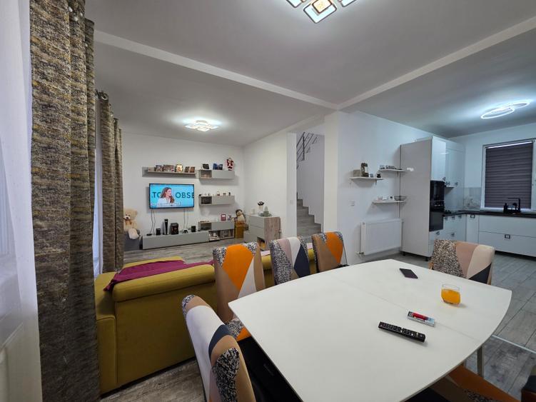 Casa de vanzare tip duplex Bragadiru, str Salciei - 6