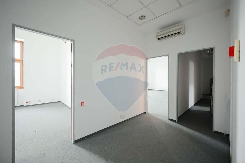 Spatiu comercial de 360mp de inchiriat, Piata Unirii - 13