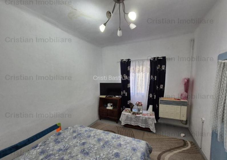 Casa 3 camere, caramida, teren 226 mp zona Centru Istoric