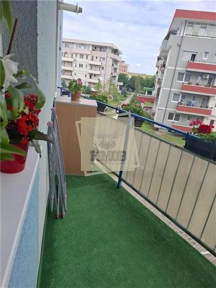 Garsoniera cu balcon boxa si parcare etaj 2 Turnisor - 12