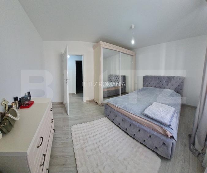 Apartament cu 2 camere semidecomandat, mobilat în Calea București Apartament cu 2 camere semidecomandat, mobilat în Calea București