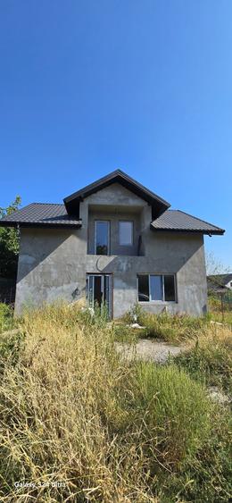 Casa noua in Catamarasti predare la cheie - 1