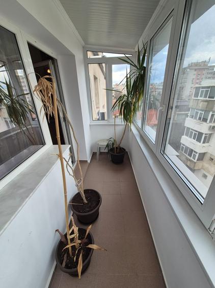 OCAZIE, GARA 3 CAMERE DECOMANDAT, 70 MP. 2 BAI, 2 BALCOANE,MOBILAT, CENTRALA GAZ - 12