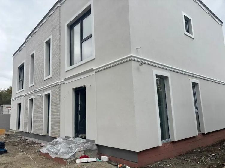 Duplex 4 camere | Finalizat Lux 110 mp curte | Proprietar Grand Arena - 4