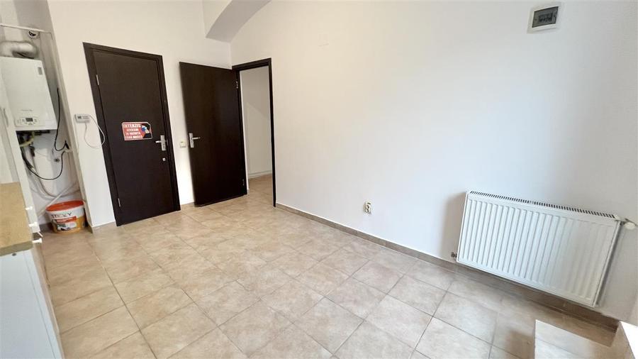 Spatiu comercial de vanzare in centrul Brasovului - 2