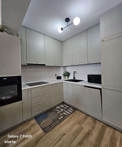 Apartament cu 2 camere decomandat în Centura