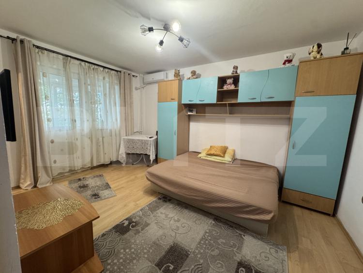 Garsoniera de vanzare, 24.50 mp, zona Rovine - 1