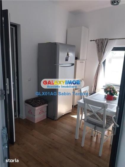 Casă cu 4 camere cu Teren 160 Mp în Ștefănești