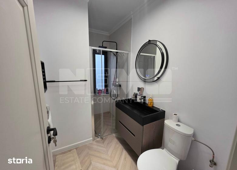 Casă cu 4 camere cu Teren 400 Mp în Șcheia