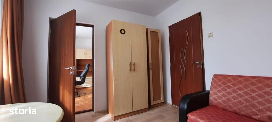 Apartament cu 2 camere semidecomandat în Cornișa