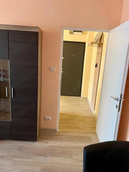 Apartament cu 2 camere semidecomandat în Șagului
