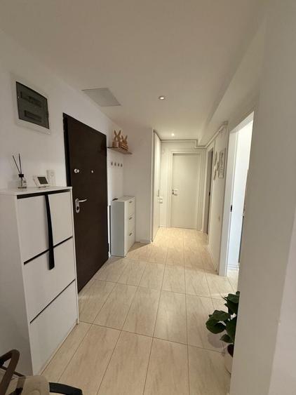Apartament cu 2 camere decomandat în Crețuleasca