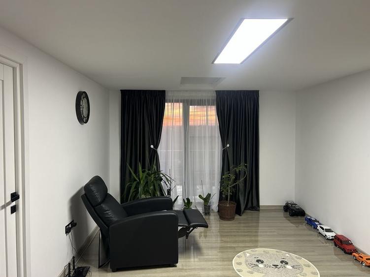 Casă cu 4 camere în Central
