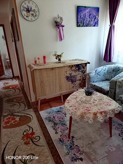 Casă cu 2 camere cu Teren 380 Mp în Central
