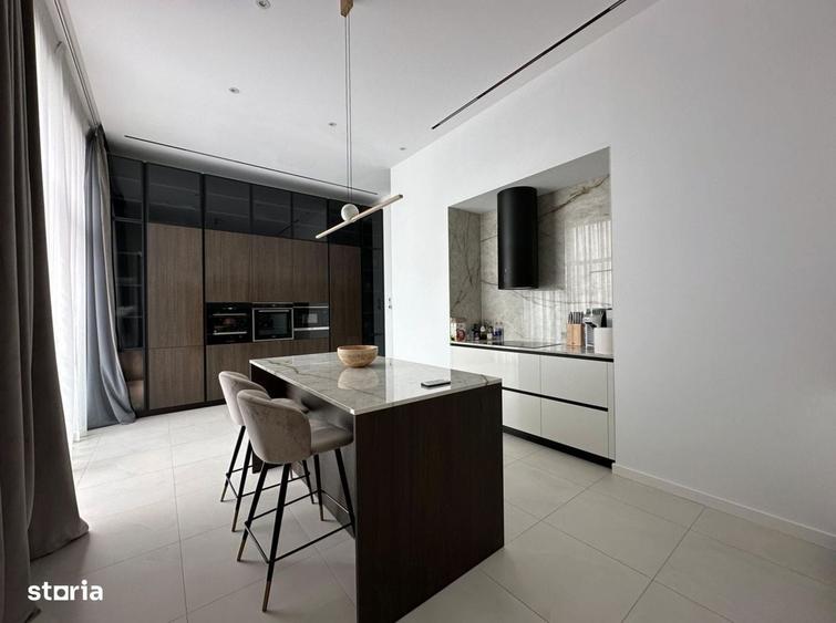 Apartament cu 4 camere în Herăstrău