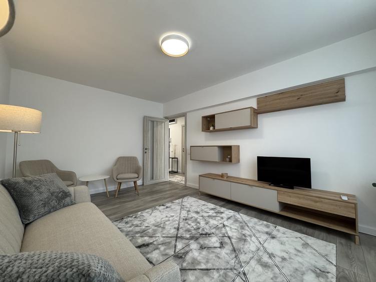 Apartament 3 camere | Prima închiriere | Renovat | Metrou Tineretului – 4 minute - 3