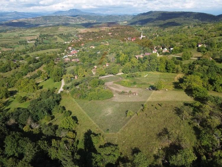 Teren Construcții de 16500 mp, în Măgureni