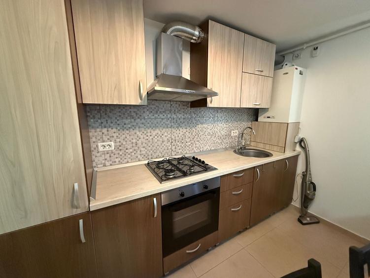 Apartament cu 2 camere nedecomandat, mobilat în Fundeni