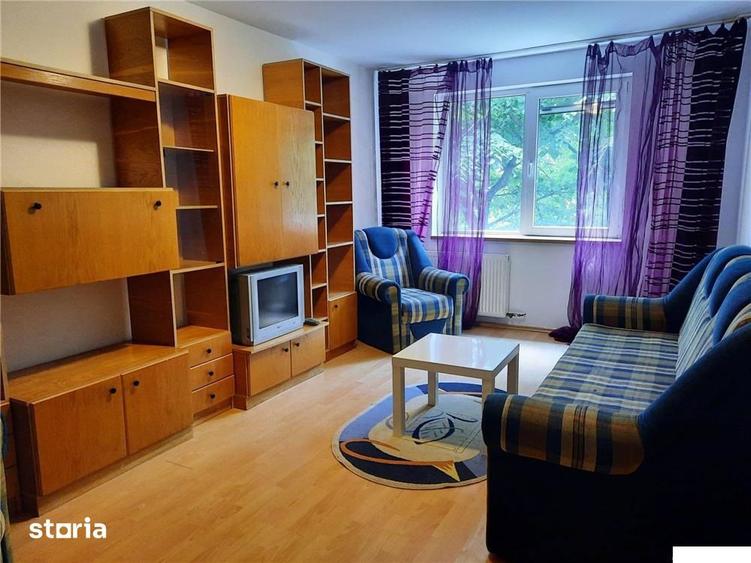 Apartament cu 2 camere decomandat în Crângași