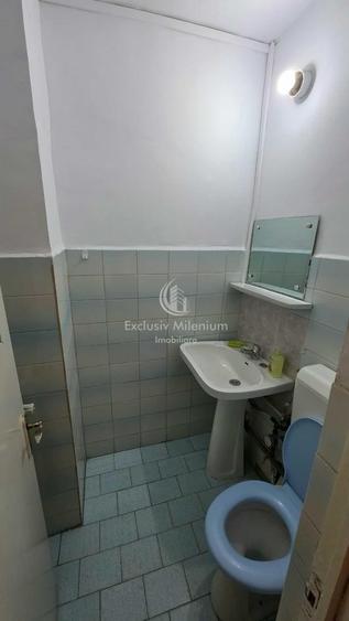 Birou, de 80 mp, în Unirii