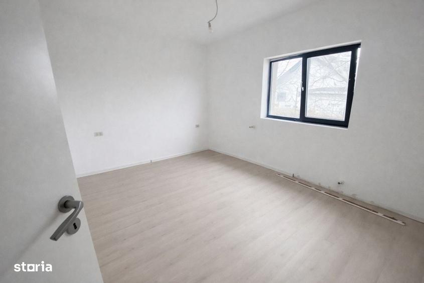 Casă cu 3 camere în Miroslava