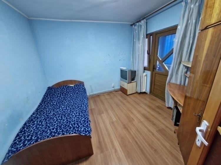 2 camere decomandat 51mp etaj 2 zona Nicolina Lidl - 6
