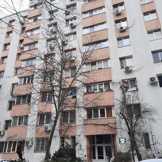 Vând apartament 3 cam, dec, 69 mp, bloc 1981, reabilitat, Gorjului-Veteranilor - 9