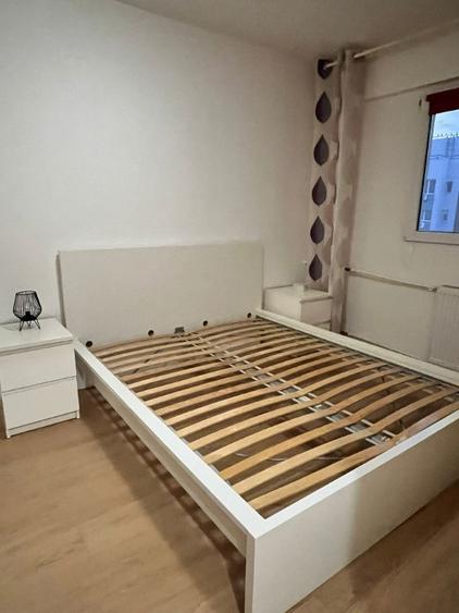 Bdul. Tineretului, vis - a- vis de Park, Apartament 2 camere. - 2
