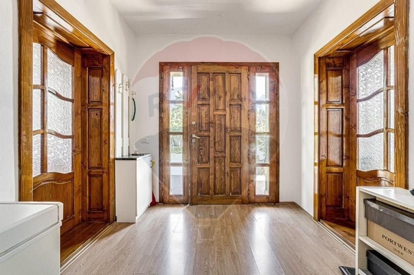 Casă cochetă de vânzare, teren 954 mp, posibil parcelare, în Subcetate - 12