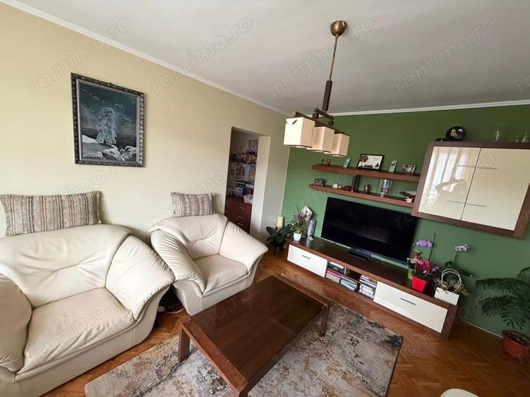 Apartament 2 camere, etaj 2 - Cugir - 9