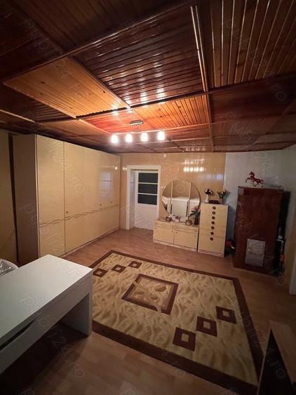 Vand Casa in Pancota - loca?ie centrala - 9