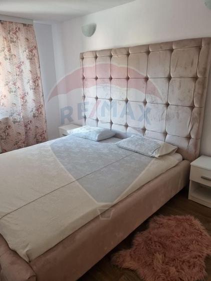 Apartament cu 3 camere de vanzare in zona Central Radauti - 6