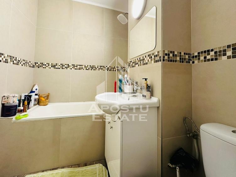 Apartament cu 3 camere decomandat în Podgoria