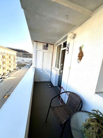 Apartament cu 2 camere decomandate, 2 balcoane, parcare | Str. Cetății - 10